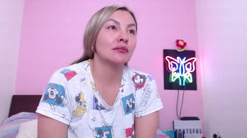 K A R O L online show from 02/19/25, 02:23