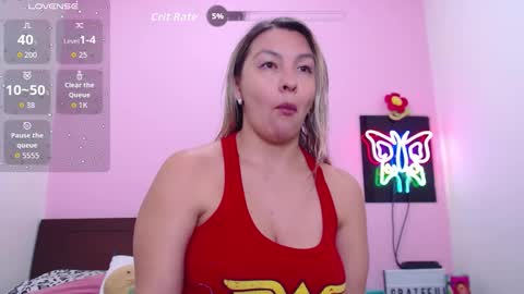 Snapshot of danika_bellaa chatting on 02/14/26, 01:02 K A R O L online show from 02/14/26, 01:02