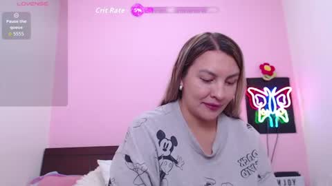 K A R O L online show from 06/15/26, 01:30