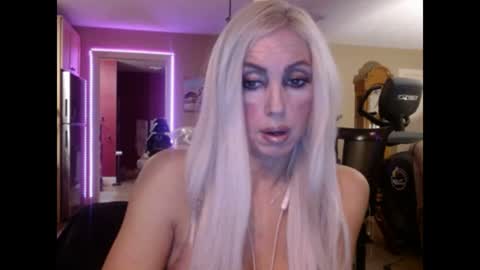 Snapshot of danikawhite69 chatting on 08/02/26, 12:58 DanikaWhite69 online show from 08/02/26, 12:58