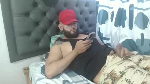 daniloh_xxx online show from 03/16/26, 06:23