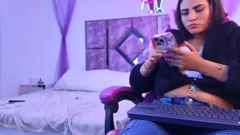 Danilu and Eva online show from 11/23/25, 07:13