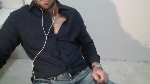 Dani Oli online show from 11/20/25, 10:42