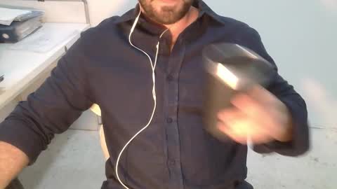 Dani Oli online show from 12/17/25, 11:00