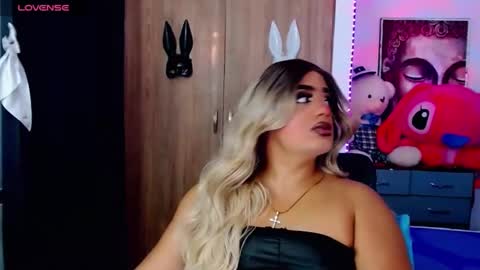 danipein online show from 10/24/25, 09:55