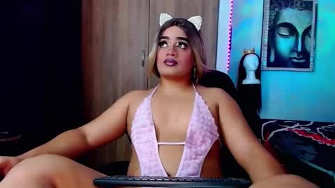 danipein online show from 02/11/26, 06:29