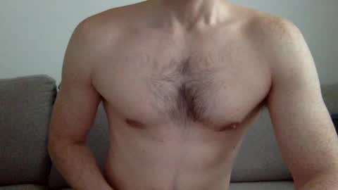 Snapshot of danishguysdicks chatting on 03/11/25, 08:20 Buzzy online show from 03/11/25, 08:20