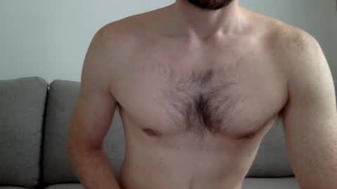 Snapshot of danishguysdicks chatting on 09/19/25, 09:11 Buzzy online show from 09/19/25, 09:11