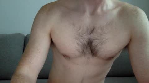 Snapshot of danishguysdicks chatting on 10/03/25, 05:59 Buzzy online show from 10/03/25, 05:59