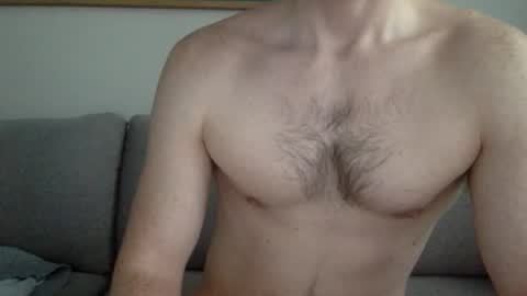 Snapshot of danishguysdicks chatting on 02/06/26, 08:51 Buzzy online show from 02/06/26, 08:51