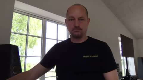 Snapshot of danishjss chatting on 05/18/26, 05:57 danishjss online show from 05/18/26, 05:57