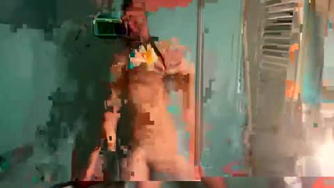 Snapshot of daniszyramaer chatting on 02/20/25, 01:57 ZyRaMaxx online show from 02/20/25, 01:57