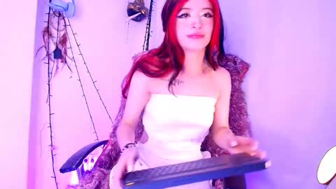 danita_veelz online show from 10/18/25, 04:37