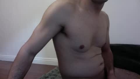 Snapshot of dann890942 chatting on 03/13/26, 08:10 dann890942 online show from 03/13/26, 08:10