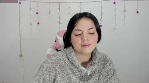 Snapshot of danna_1111 chatting on 12/12/24, 12:55 danna online show from 12/12/24, 12:55