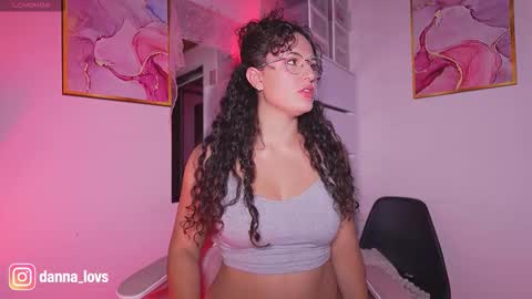 Danna Lovs online show from 09/26/25, 06:23