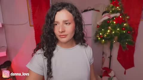 Danna Lovs online show from 12/04/25, 07:11