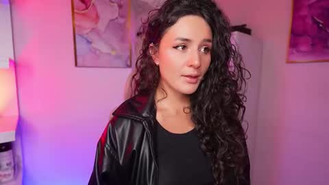 Danna Lovs online show from 03/01/26, 02:30