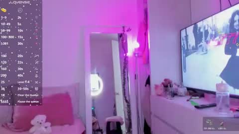 Danna Rhodes online show from 07/22/26, 02:31
