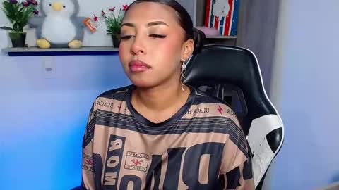 Danna online show from 12/16/25, 11:10