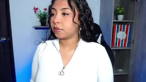 Danna online show from 04/27/26, 09:40