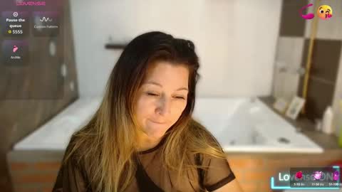 D a n n a   w e s t e r online show from 09/17/25, 02:19