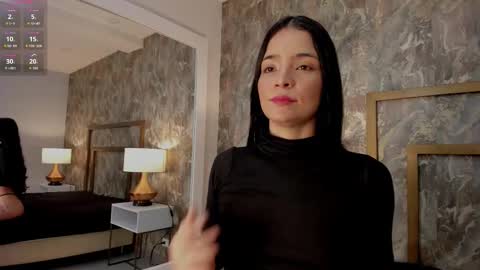    online show from 11/06/25, 11:44