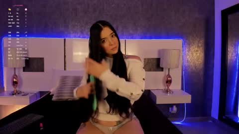    online show from 12/20/25, 12:01