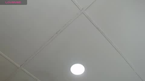 dannaberlin_0 online show from 02/20/25, 12:25