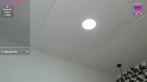 dannaberlin_0 online show from 03/05/25, 03:40