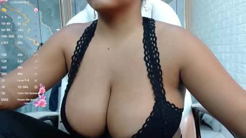 Snapshot of dannacoleman_ chatting on 01/13/26, 07:52 danna online show from 01/13/26, 07:52