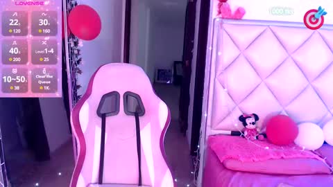 Snapshot of dannadoll69 chatting on 03/06/25, 12:09 Dannamunoz130 online show from 03/06/25, 12:09