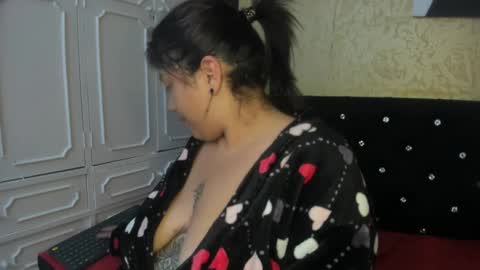 Danna Garza online show from 01/23/25, 10:01