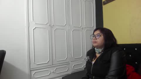 Danna Garza online show from 03/05/25, 04:24