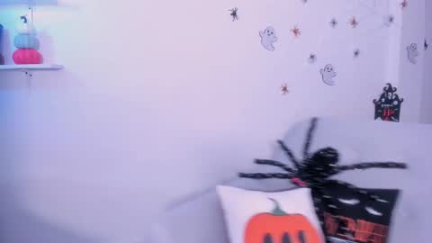 Insta DannaBlueX  online show from 10/09/25, 05:33