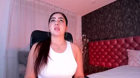 Snapshot of dannastaar chatting on 11/12/25, 05:13 Danna online show from 11/12/25, 05:13