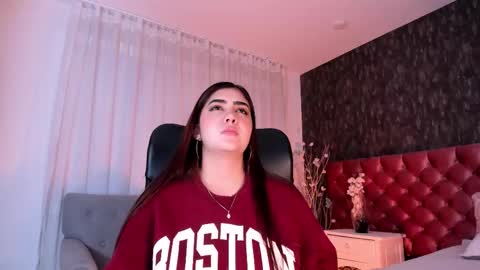 Snapshot of dannastaar chatting on 11/28/25, 03:25 Danna online show from 11/28/25, 03:25