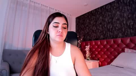 Snapshot of dannastaar chatting on 12/05/25, 03:30 Danna online show from 12/05/25, 03:30