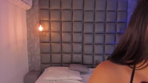 Danna online show from 10/02/25, 12:01