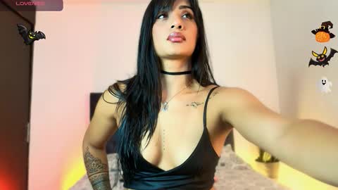 Danna Wells online show from 11/01/25, 07:27