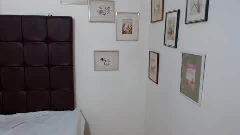 Danna online show from 02/12/25, 05:37