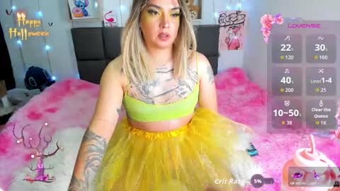 dannia_13 online show from 10/07/25, 02:09