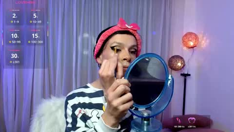 danni online show from 04/29/26, 10:38