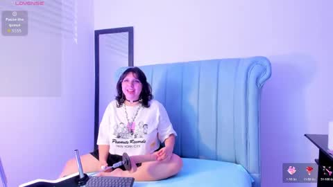 Snapshot of dannixxxluv chatting on 04/03/26, 09:46 Dannixxx online show from 04/03/26, 09:46