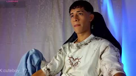 Snapshot of danny777_ chatting on 02/05/26, 12:48 Danny online show from 02/05/26, 12:48