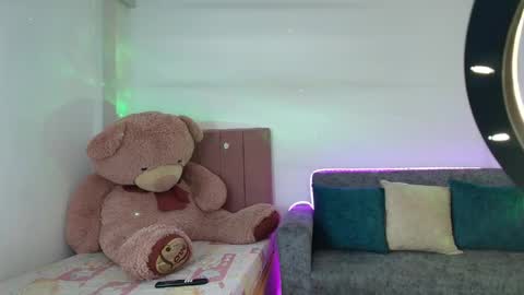 danny_cam1423 online show from 03/24/26, 04:23