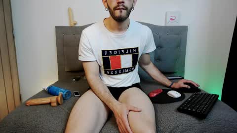 Danny and Alex online show from 03/10/25, 03:56