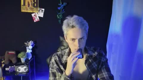 danny online show from 11/14/25, 02:38