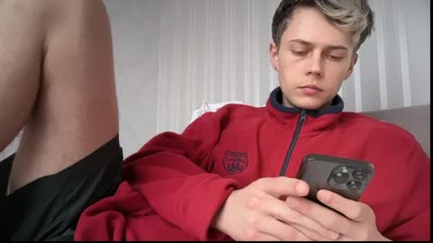 Snapshot of danny_love01 chatting on 04/07/26, 12:05 danny online show from 04/07/26, 12:05