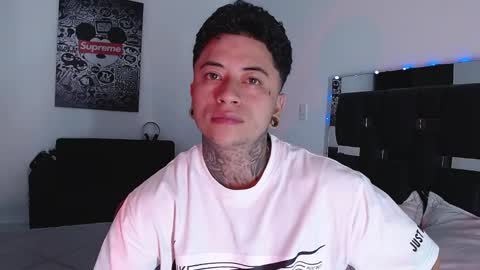 Snapshot of danny_stark chatting on 02/16/25, 09:16 Danny online show from 02/16/25, 09:16